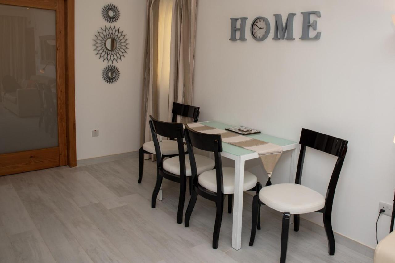 B & S Sea View Marsascala, Malta Appartement *